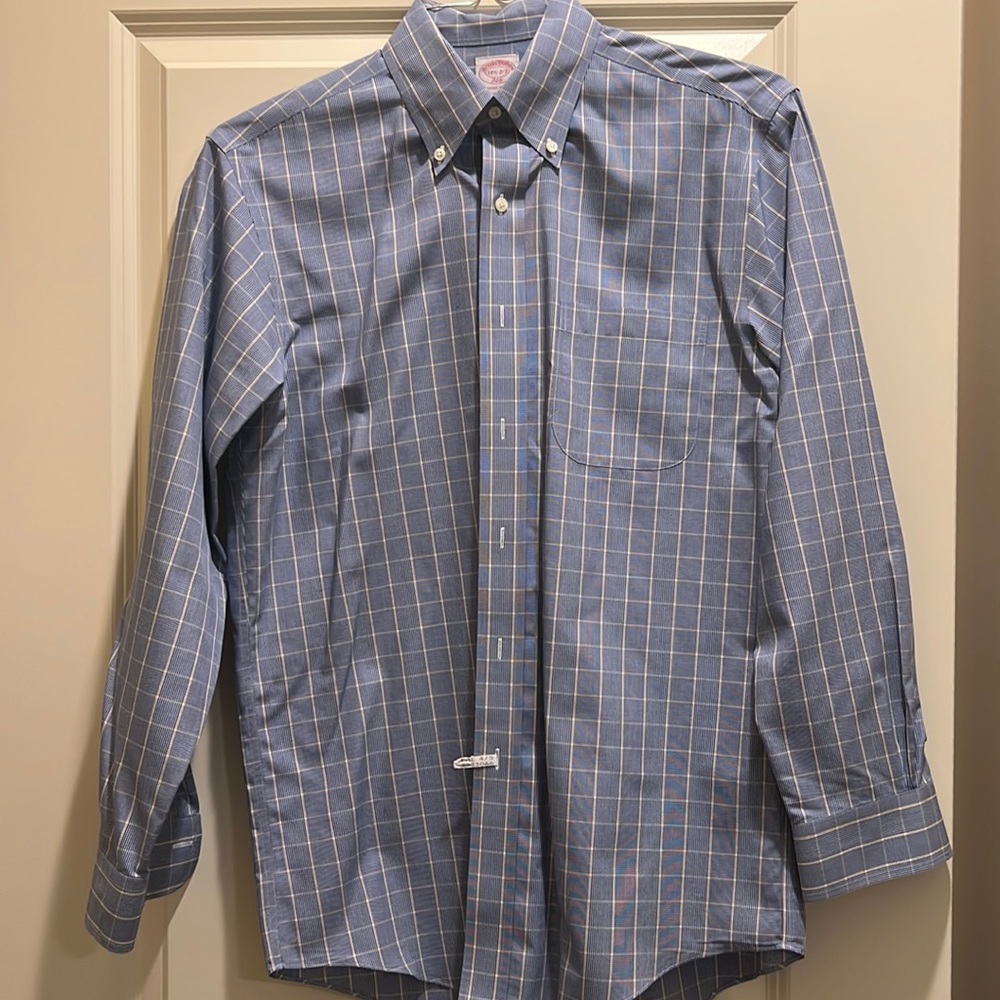Brooks Brothers 14 1/2” neck, 32/33 sleeve blue with yellow window pane design